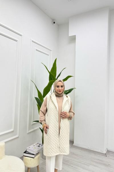 Kapüşonlu Kapitone Yelek Simli Kordon Detaylı Bej