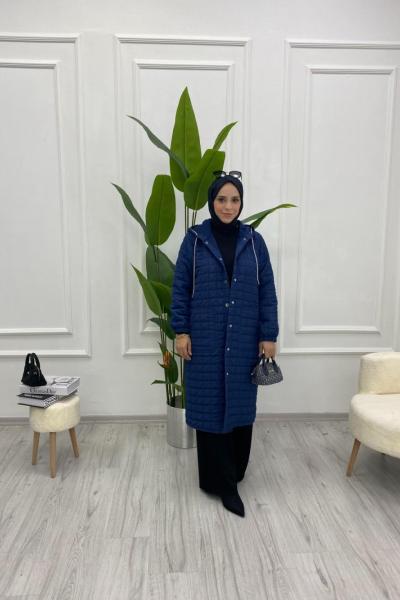 Parıltılı Kordon Detaylı Kapitone Kap Lacivert