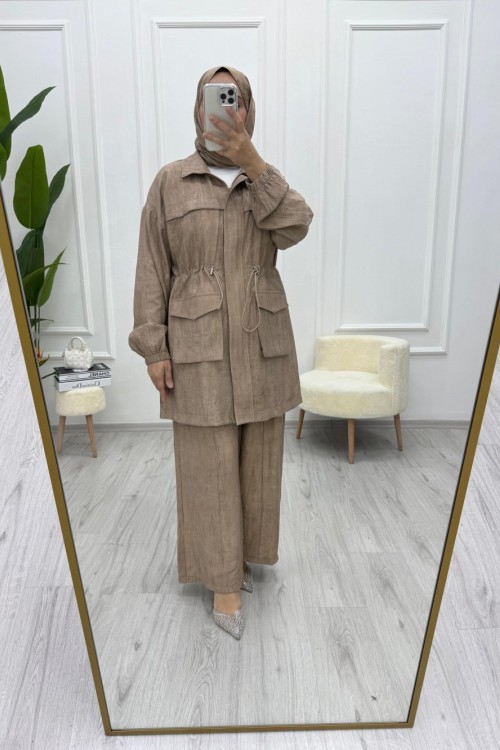 Batik Desenli Çilek Kumaş Takım Koyu Vizon
