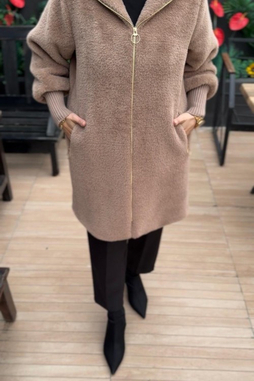 ANGORA KABAN Sütlü Kahve